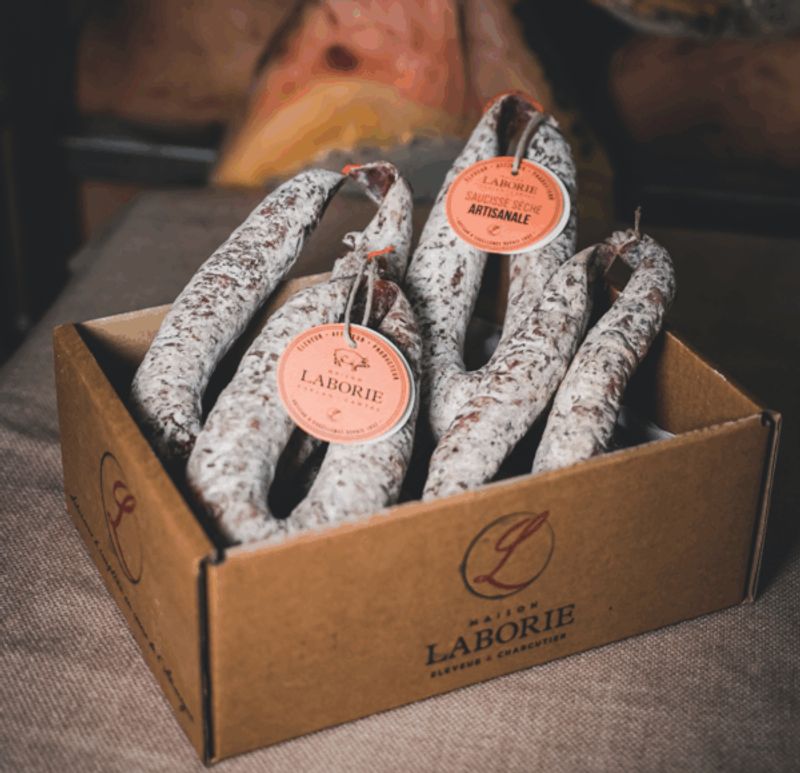 Boite de saucisse sèche artisanale